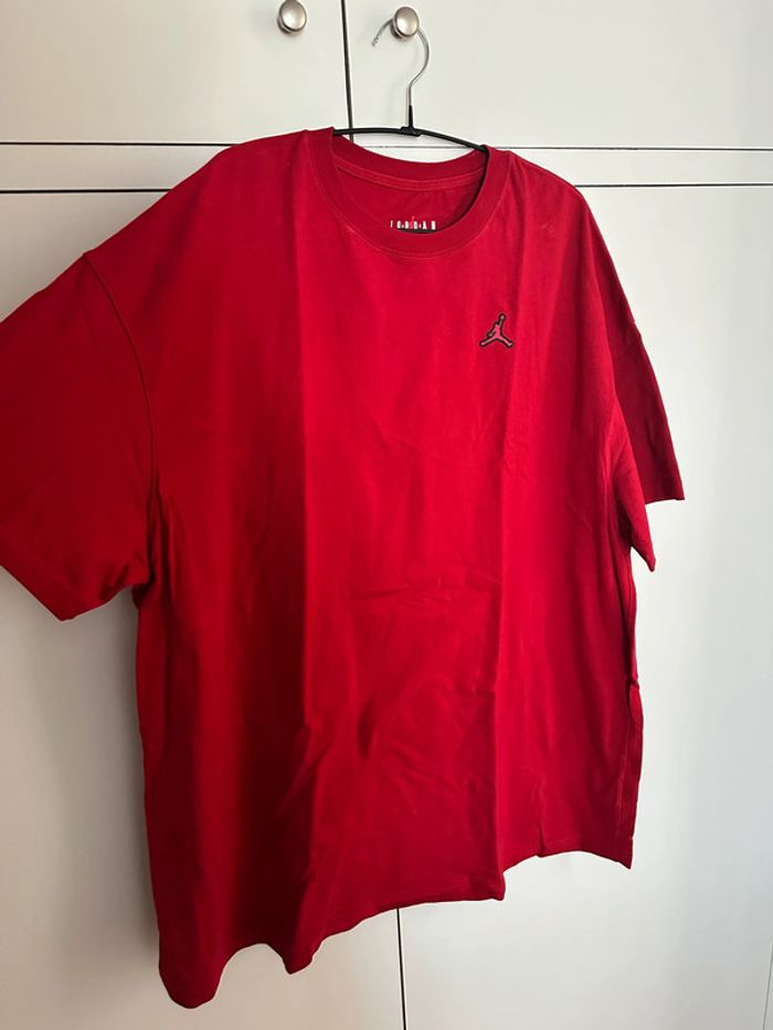 Jordan robe tee shirt rouge