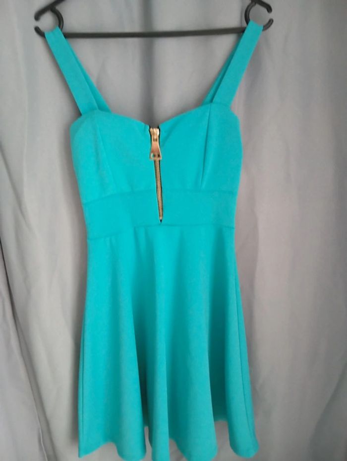 Robe turquoise