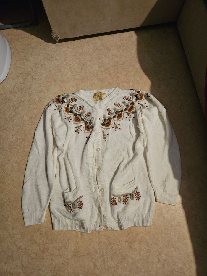 Vêtements femme taille 46 48 T3 pantalon jaune.e 40 - photo numéro 7