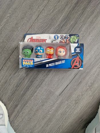 Figurine avengers