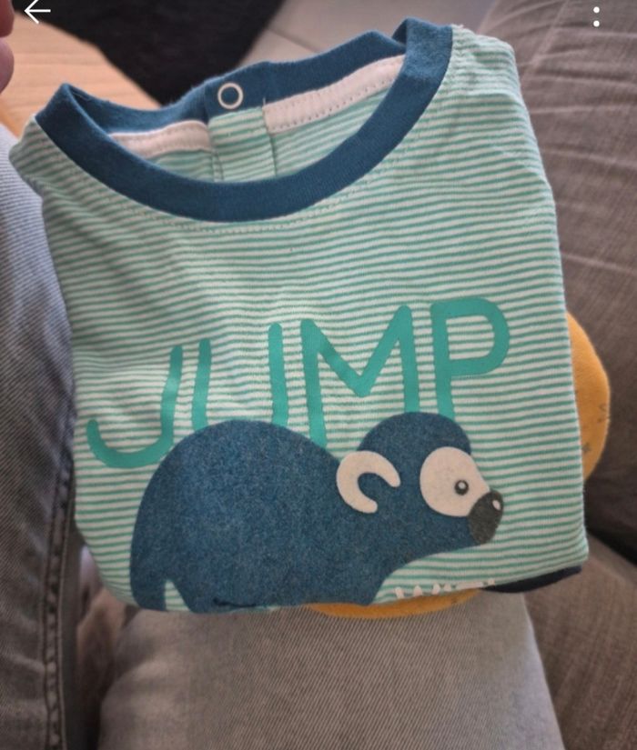 Lot de 65 vêtements garcon - photo numéro 4