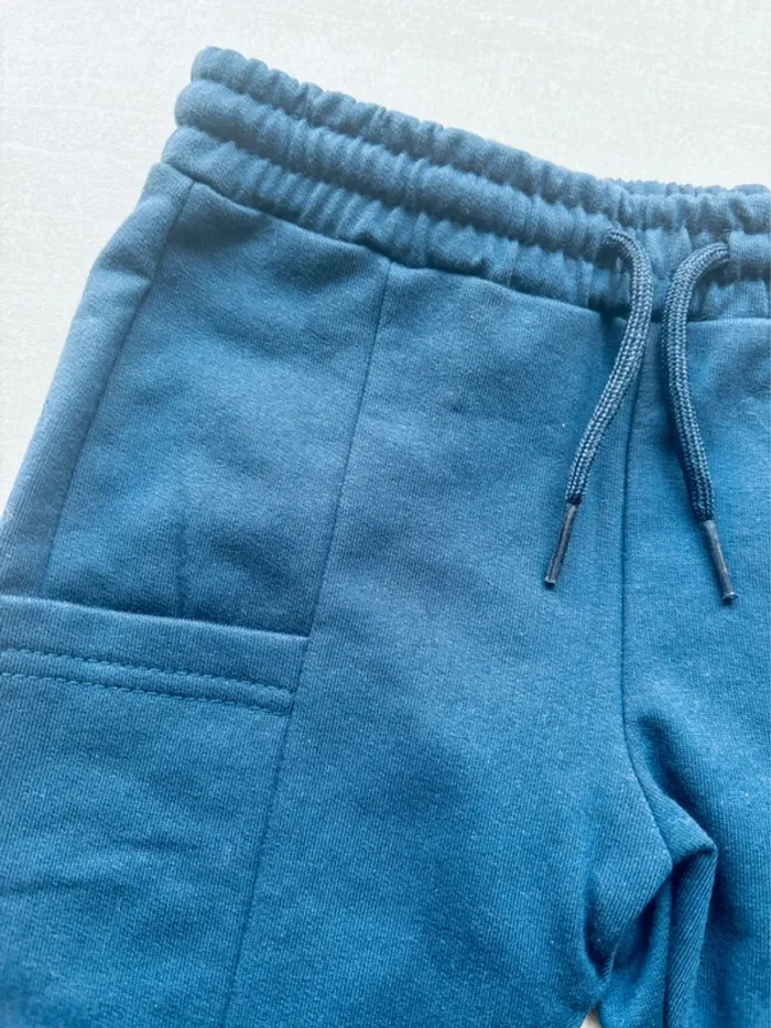 Jogging pantalon cargo bleu marine Mayoral 18 mois neuf - photo numéro 2
