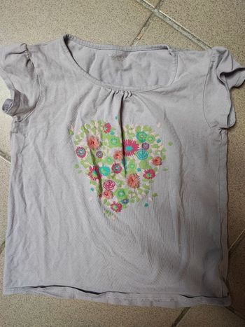 Tee shirt