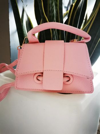 F106 petit sac bandoulière cuir rose