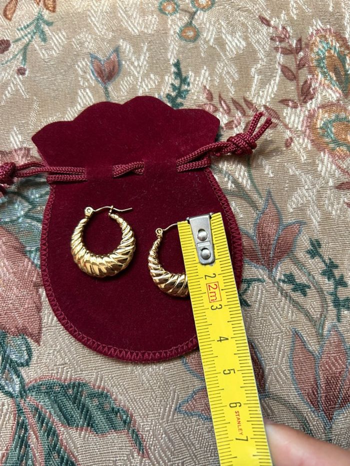 Paire de créoles torsadés modèle « Bernadette » - photo numéro 3