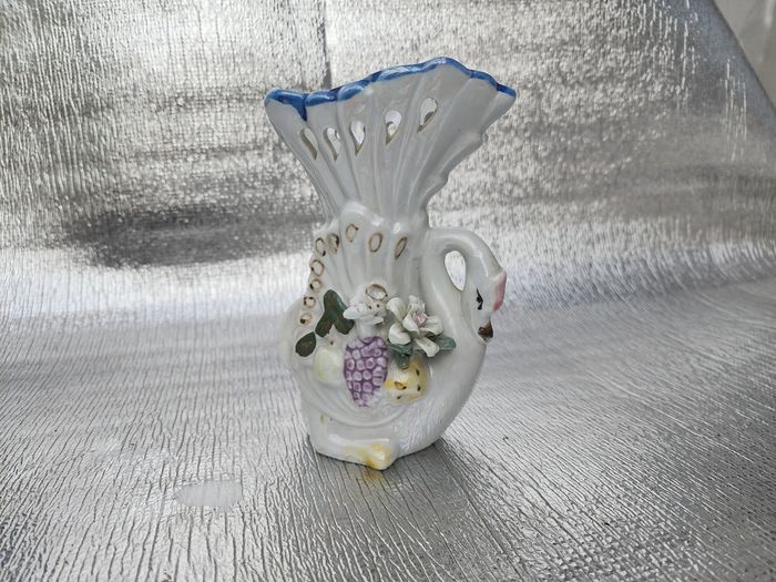 Vends  porcelaine    et soupière