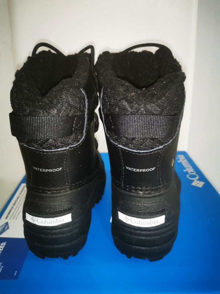 Bottes neuves columbia taille 25 - photo numéro 3