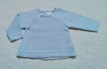 Brioche brassière gilet bleu clair 1 mois