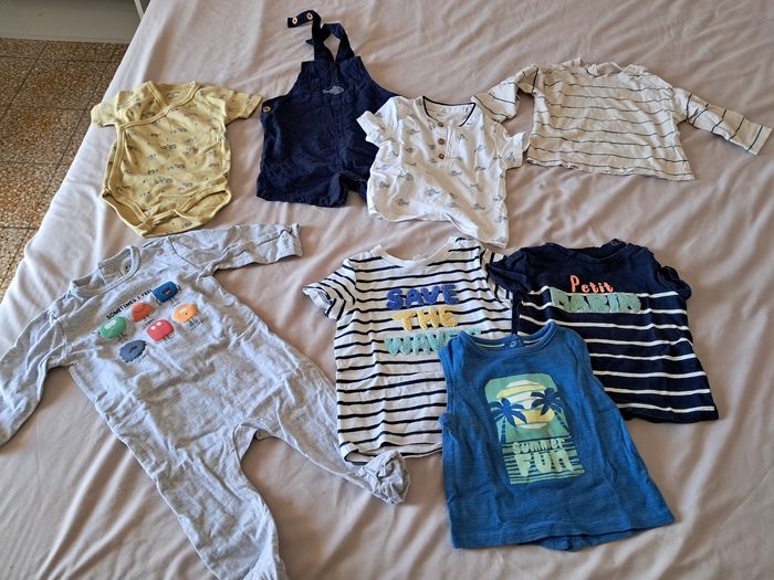 Lot vêtements bébé garçon 9 mois