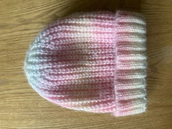 Bonnet chaud en maille taille 5/8 ans