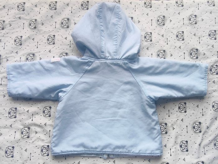 Manteau à capuche inter-saison taille 9 mois - photo numéro 2