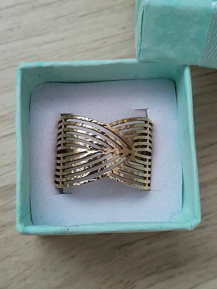 Bague, ciselée acier inoxydable,dorée, réglable, pour des doigts 54/56 style Bohème - photo numéro 2