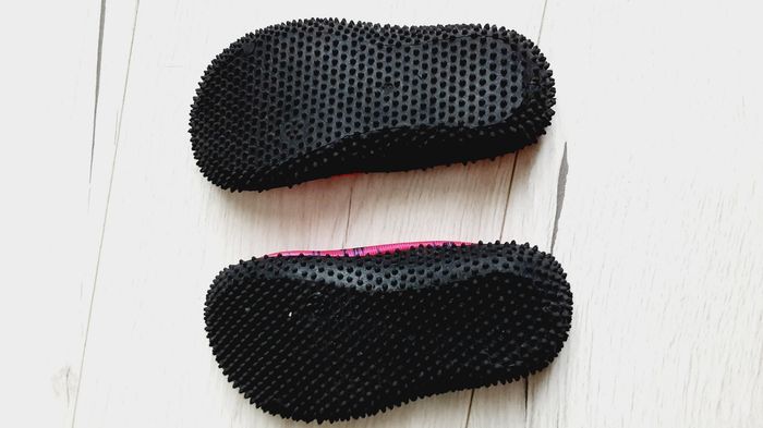 Chaussures de plage piscine eau rose fille Tissaia pointure 24 Neuves - photo numéro 3