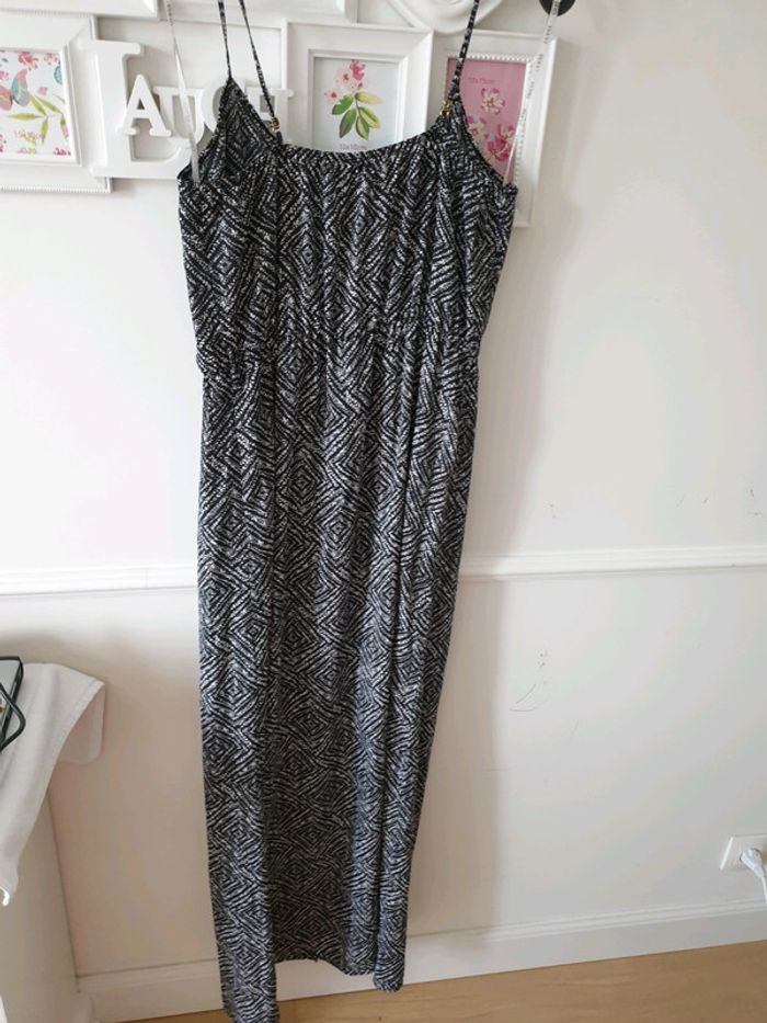 PROMO🌞Robe longue Guess bretelles réglables et fente sur l'avant - photo numéro 11