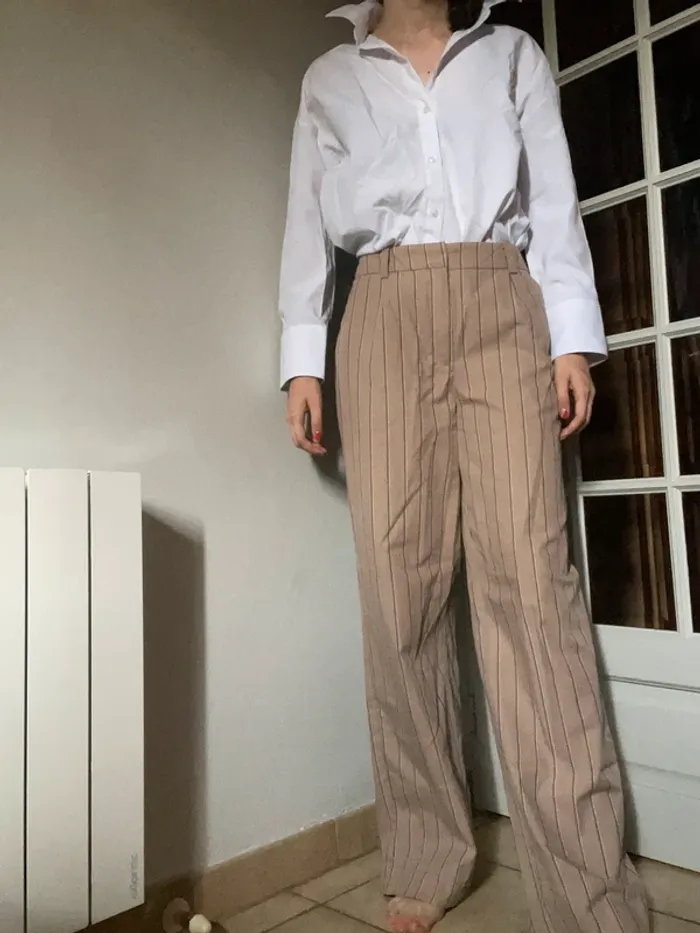 Pantalon de costume beige rayé Pimkie