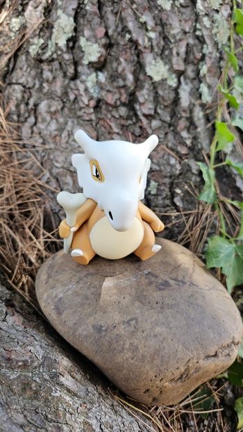 Super figurine Pokemon Nintendo Osselait