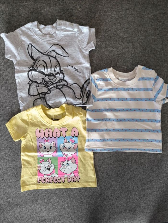 Lot de tee-shirts - photo numéro 2