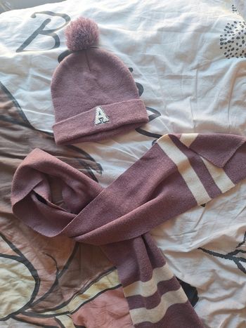 Bonnet et écharpe