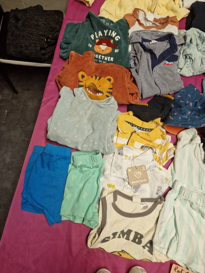 Lot vêtements 12mois garçon - photo numéro 3