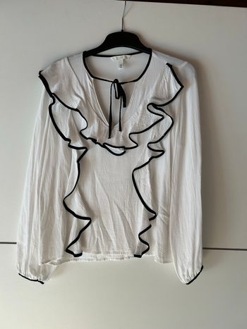 Blouse noire et blanche – H&M – Taille S