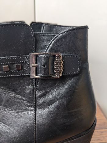 Bottines noires à talons