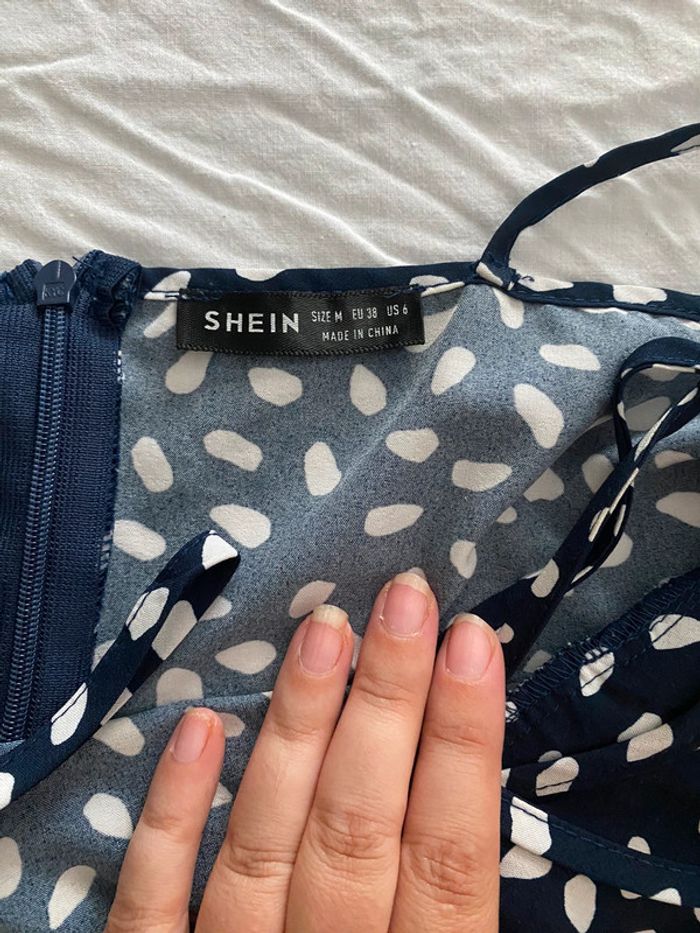 Robe courte SHEIN – Taille 38 – Motif pois abstraits 🌿 - photo numéro 4