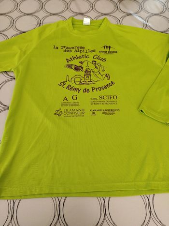 Tee shirt running taille M neuf