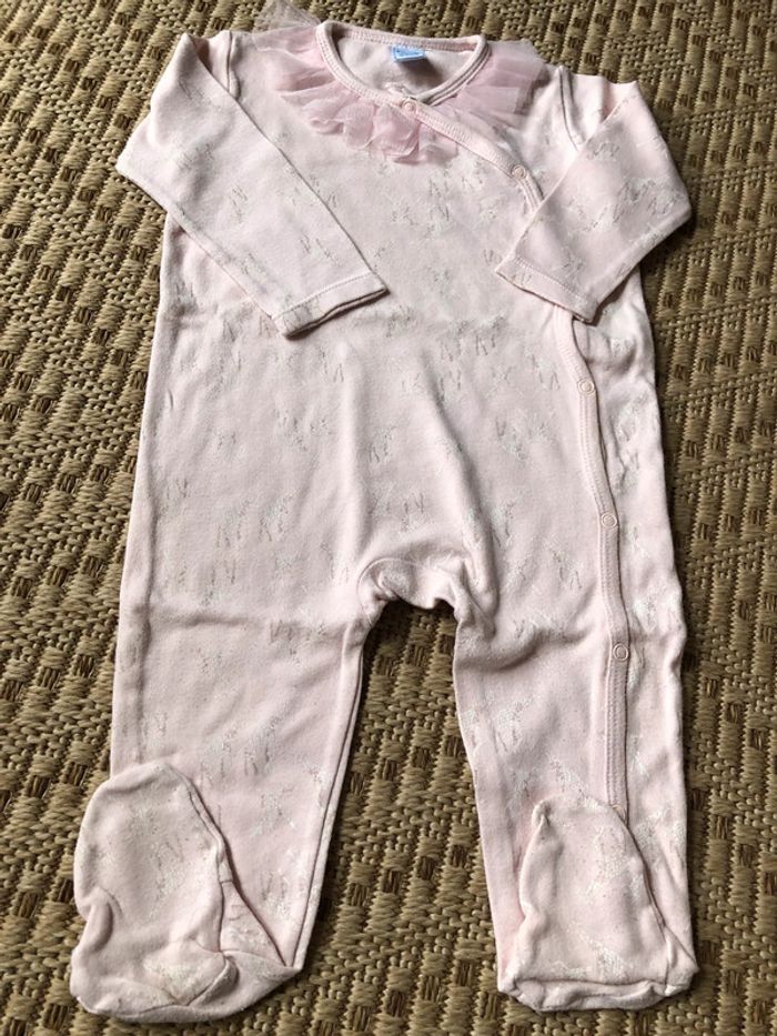 Pyjama taille 12 mois (80 cm) - photo numéro 5