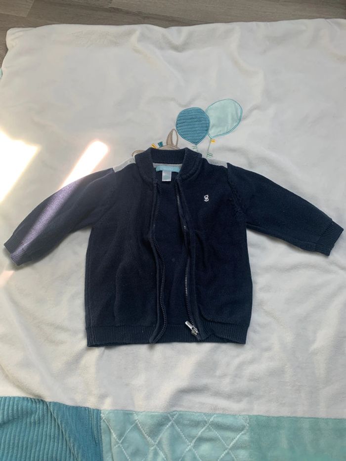 Gilet à fermeture
