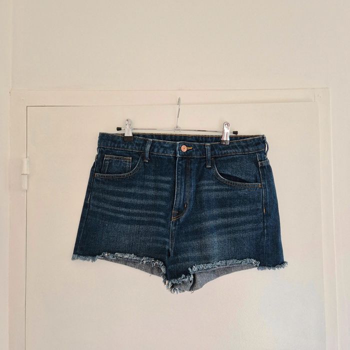 Short en jean bleu délavé High waist shorts taille haute neuf - H&M - Taille XL : 42