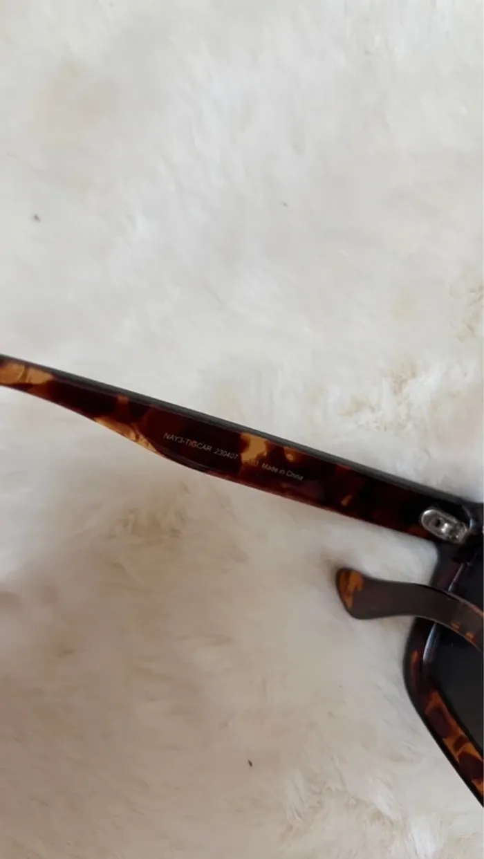 Lunettes de soleil marrons meller - photo numéro 3
