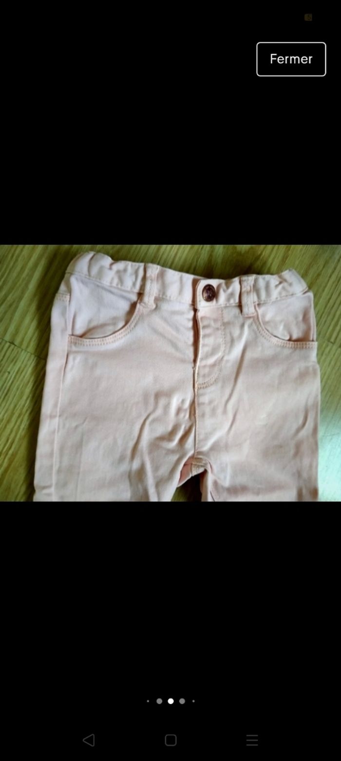 pantalon rose saumon. Tex.
taille 18 mois - photo numéro 4