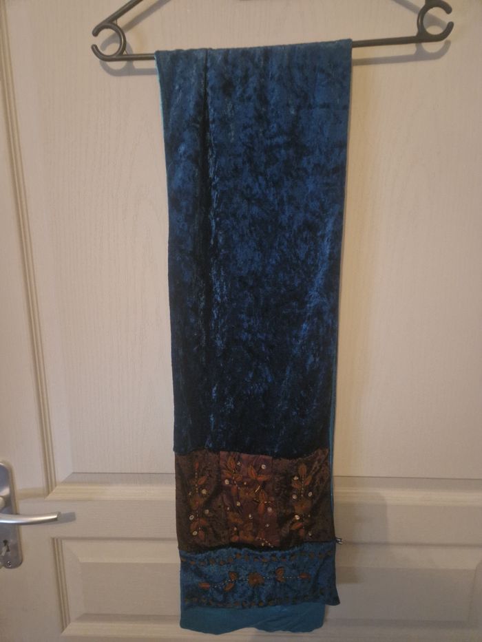 Echarpe vert et marron