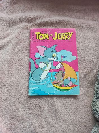 Livre poche vintage 1979 Tom et jerry mensuel 29