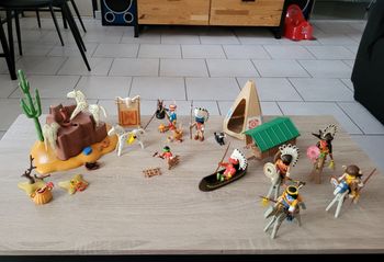 Lot playmobils Indiens