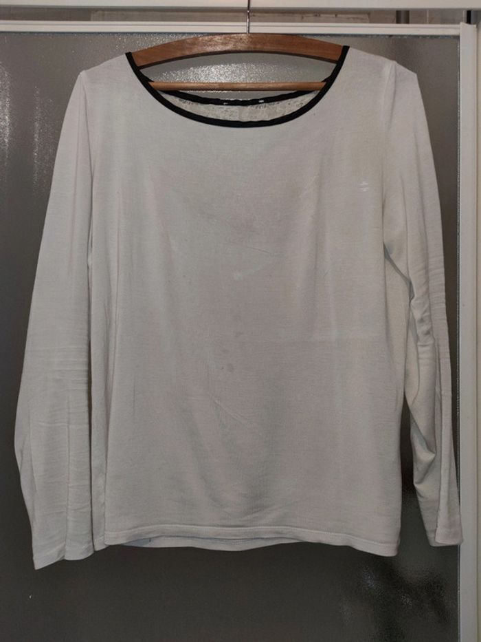 T-shirt manche longue crème applique en dentelle - photo numéro 2