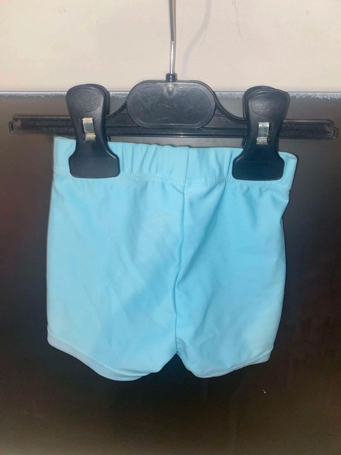 Short de bain le roi lion 6 mois - photo numéro 3
