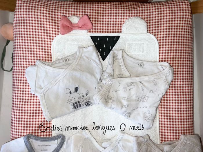 Vêtement bébé fille 1-3 mois - photo numéro 4