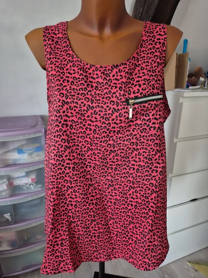 Blouse sans manches
