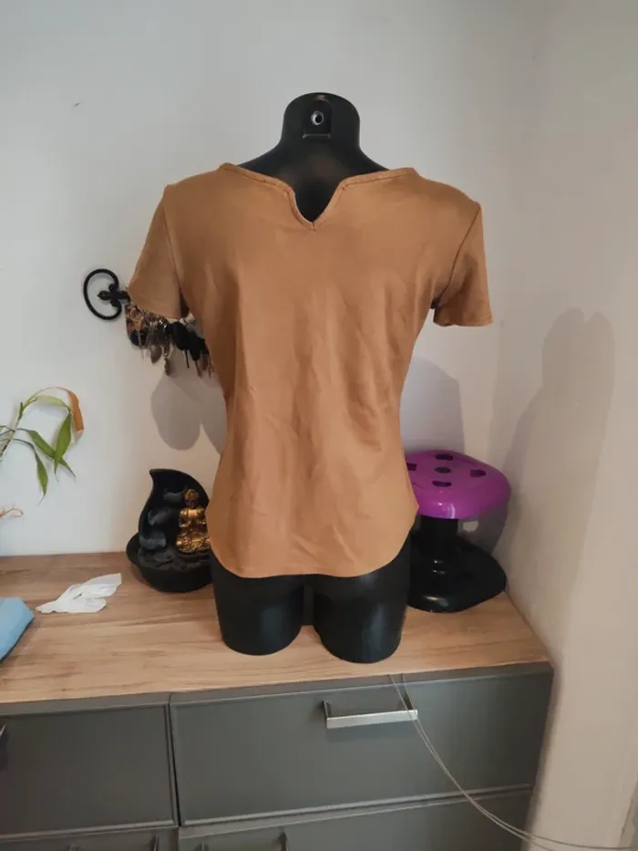 T-shirt Lenny B taille 38 - photo numéro 3