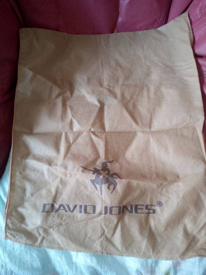 housse de protection david jones * prix 2e * kiki60230