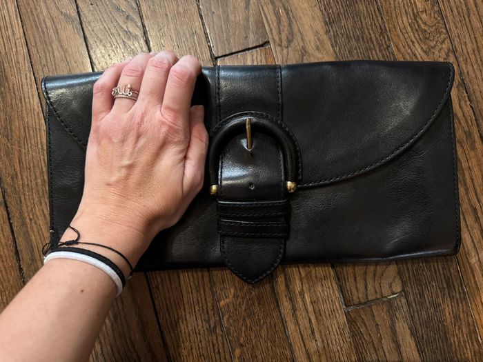 Grande pochette en cuir banana republic - photo numéro 3