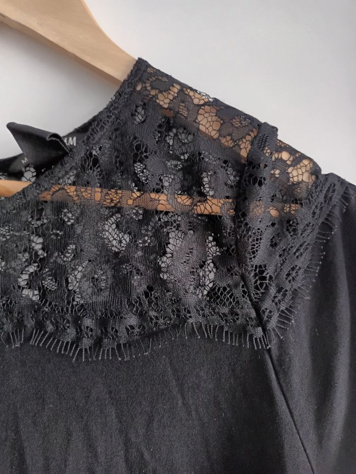 Blouse dentelle - photo numéro 2