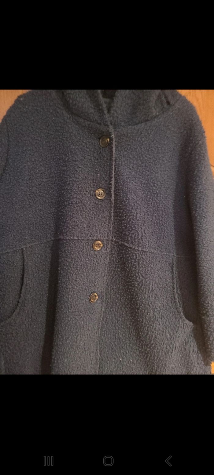 Manteaux aisselles 67 - photo numéro 2