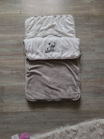 Nid d'ange chaud et doux Nattou gris et blanc