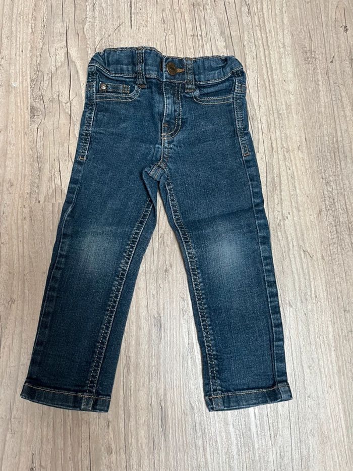 Jean slim taille 2 ans