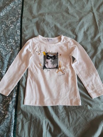 Tee-shirt 3 Pommes taille 2 ans neuf sans étiquettes