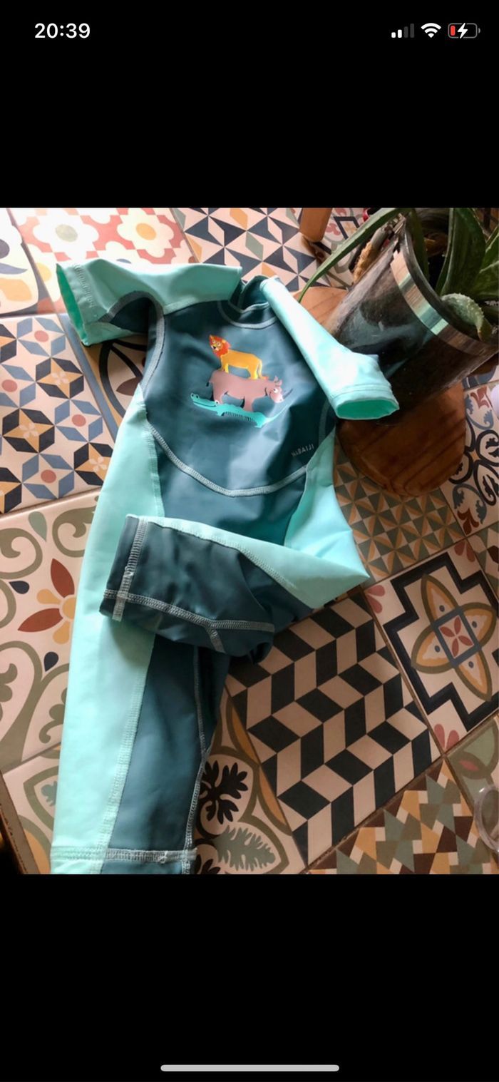 Combinaison natation anti UV