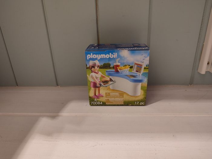 playmobil 70084 Serveuse avec comptoir - photo numéro 2