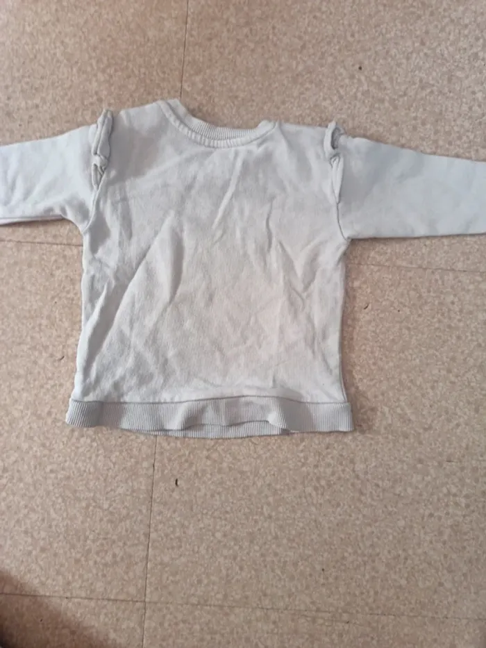 Un pull un ans - photo numéro 2